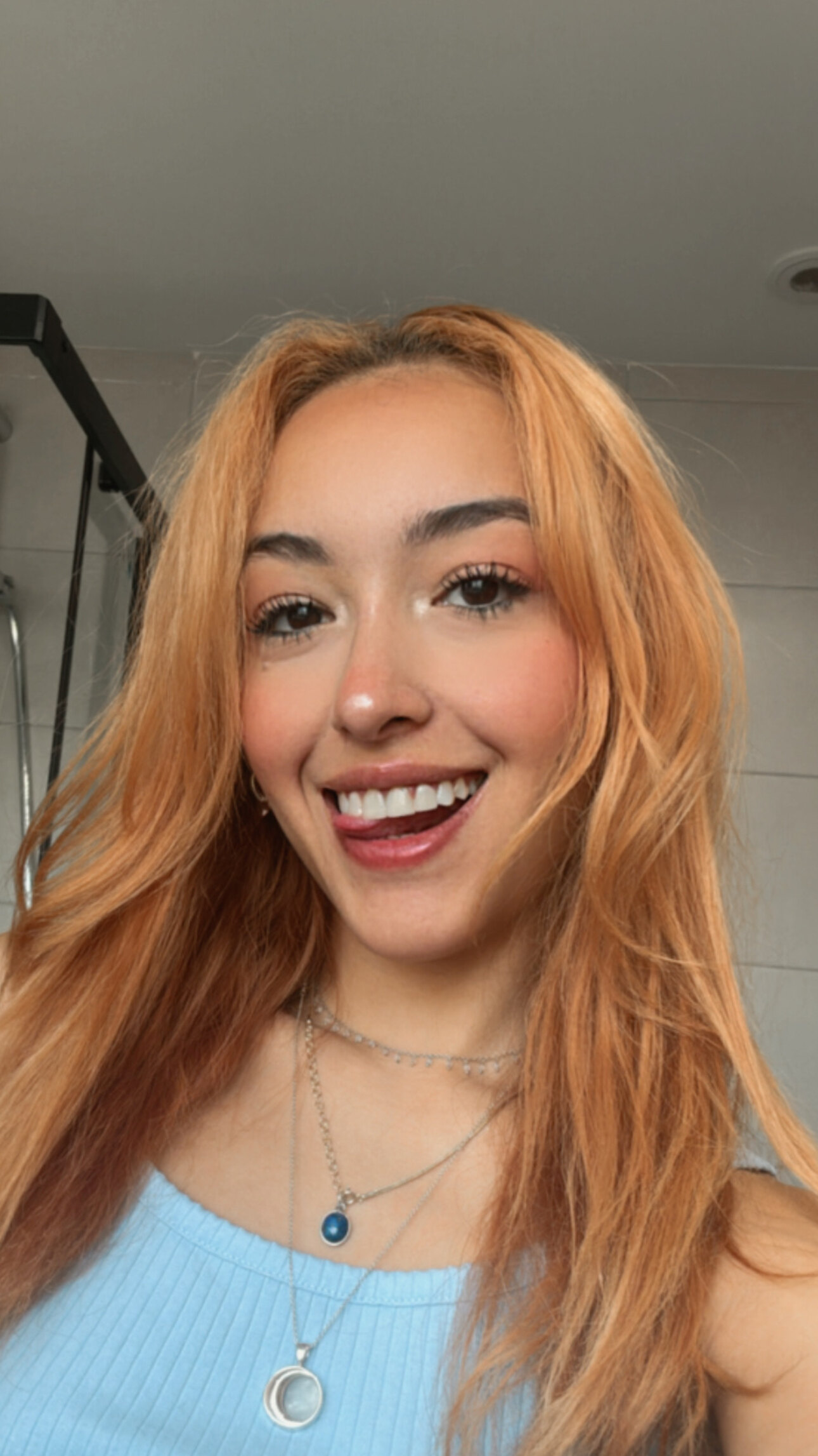 lunacamaripano on onlyfans