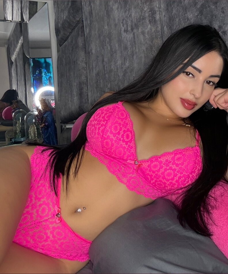 caro.tobon on onlyfans